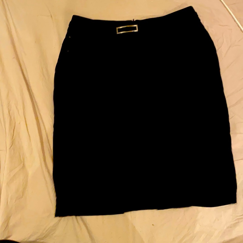 Black pencil skirt 10P